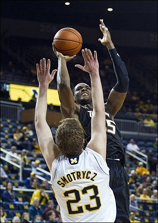 Evan Smotrycz (23)
