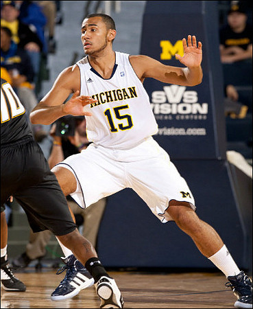 Jon Horford (15)