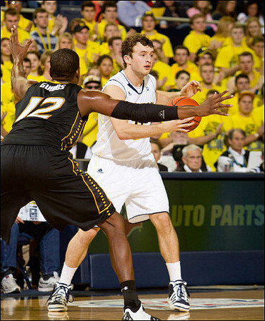 Zack Novak (0)