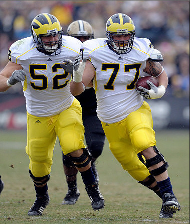 Stephen Schilling (52) and Taylor Lewan (77)