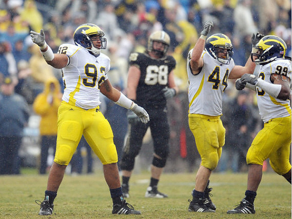 Greg Banks (92), Mark Moundros (44), and Adam Patterson (99)