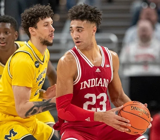 Brandon Johns Jr. (23) and Moussa Diabate (14)