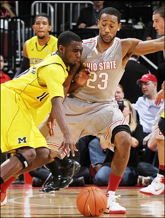 Tim Hardaway Jr. (10) and Darius Morris (4)