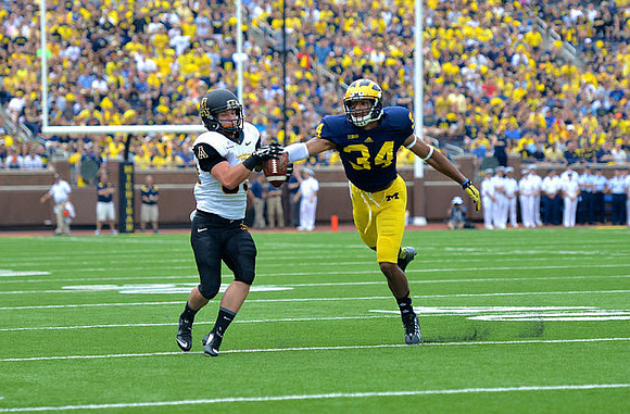 Jeremy Clark (34)