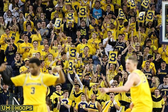 Zavier Simpson (3) and Moritz Wagner (13)