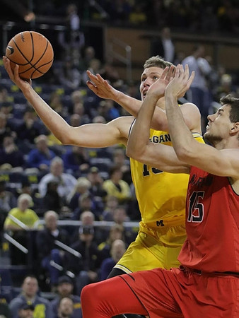 Moritz Wagner (13)
