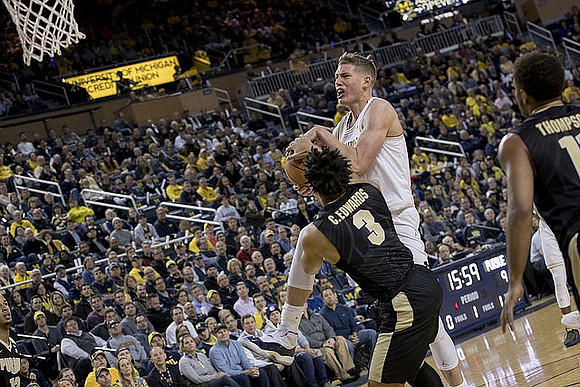 Moritz Wagner (13)