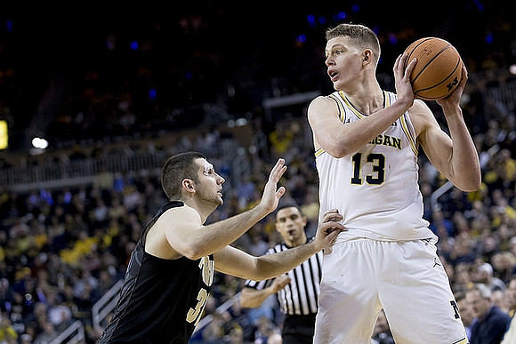 Moritz Wagner (13)