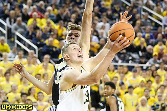 Moritz Wagner (13)