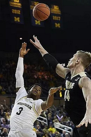 Zavier Simpson (3)