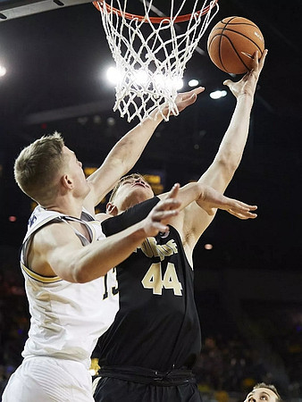 Moritz Wagner (13)
