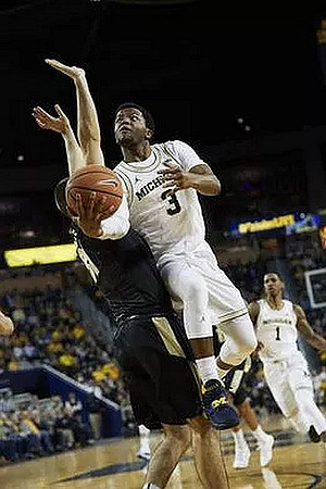 Zavier Simpson (3) and Charles Matthews (1)