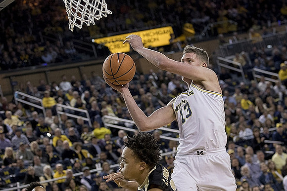 Moritz Wagner (13)