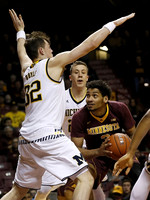 Ricky Doyle (32) and Duncan Robinson (22)