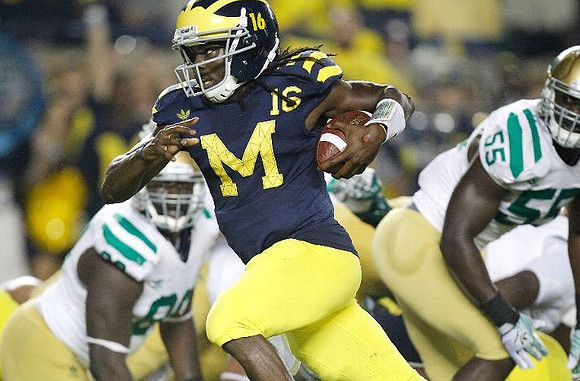 Denard Robinson (16)