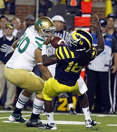 Denard Robinson (16)