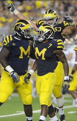William Campbell (73), Brandin Hawthorne (7), and Ryan Van Bergen (53)