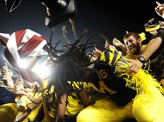 Denard Robinson (16)
