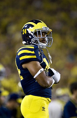 Delonte Hollowell (24)