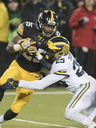 Dymonte Thomas (25)