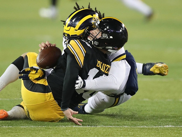 Devin Bush (10)