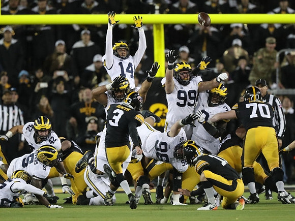Jabrill Peppers (5), Ben Gedeon (42), Drake Harris (14), Ryan Glasgow (96), Matthew Godin (99), and Rashan Gary (3)