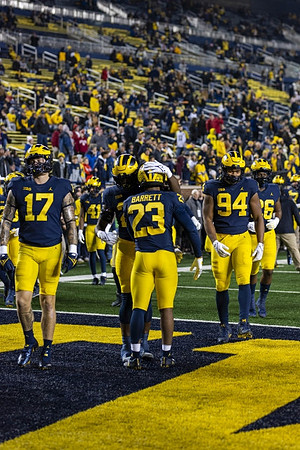 Braiden McGregor (17), Michael Barrett (23), and Kris Jenkins (94)