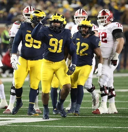 Donovan Jeter (95), Taylor Upshaw (91), and Josh Ross (12)