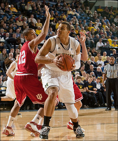 Stu Douglass (1) and Jordan Morgan (52)
