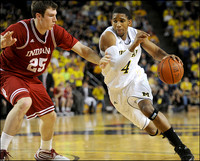 Darius Morris (4)