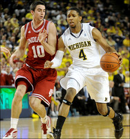 Darius Morris (4)