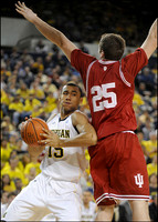 Jon Horford (15)