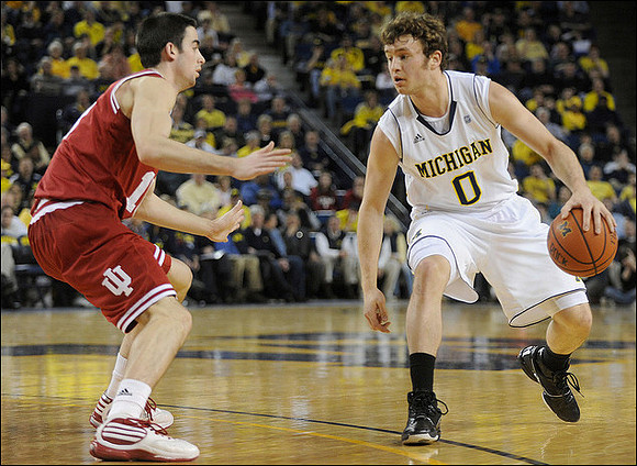 Zack Novak (0)