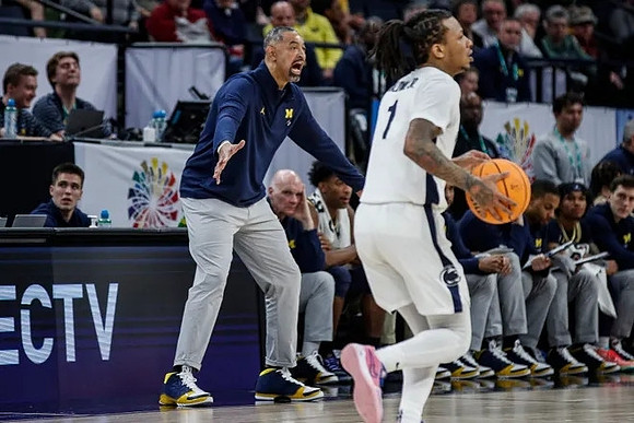 Juwan Howard and Michigan Team