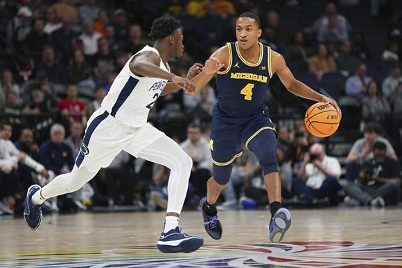 Nimari Burnett (4)