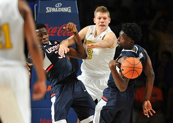 Moritz Wagner (13)