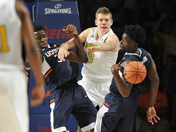 Moritz Wagner (13)