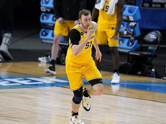 Austin Davis (51)