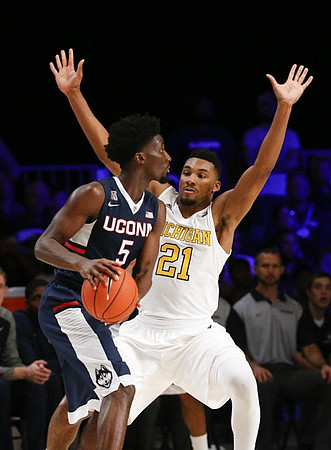 Zak Irvin (21)