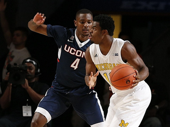 Derrick Walton Jr. (10)