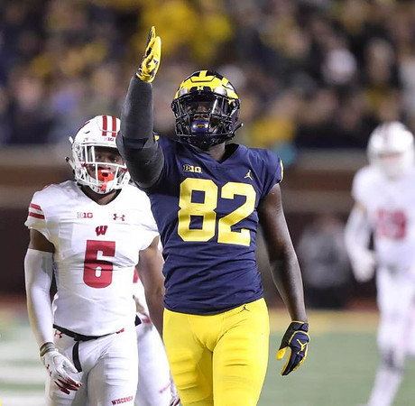 Nick Eubanks (82)