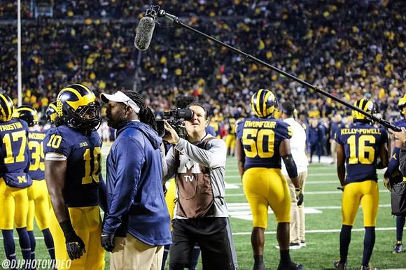 Sammy Faustin (17), Ryan McCurry (39), Devin Bush (10), Michael Dwumfour (50), and Jaylen Kelly-Powell (16)