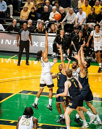 Roddy Gayle Jr. (11), Danny Wolf (1), and Vladislav Goldin (50)