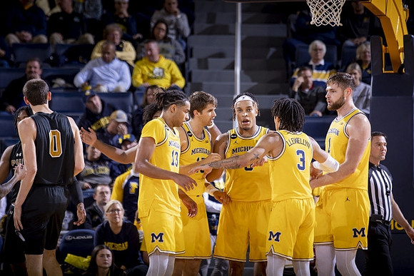 Jett Howard (13), Joey Baker (15), Terrance Williams II (5), Jaelin Llewellyn (3), and Hunter Dickinson (1)