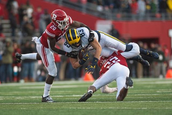 Zach Gentry (83)