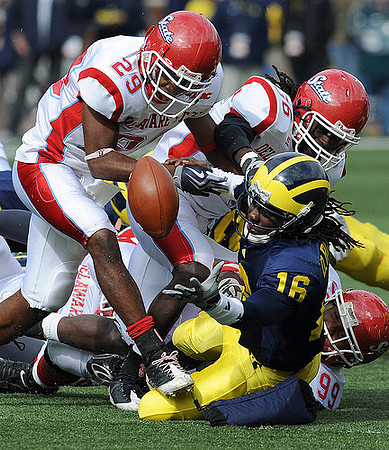 Denard Robinson (16)