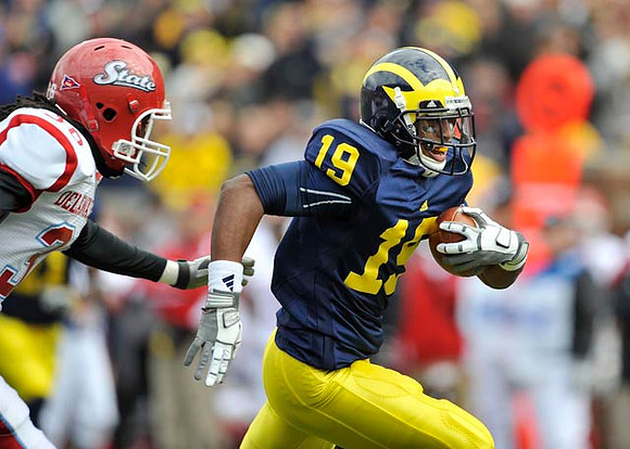 Kelvin Grady (19)