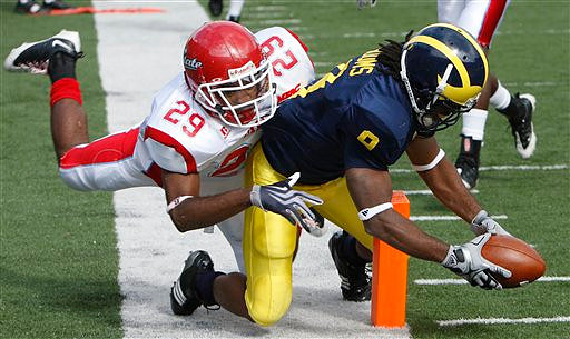Martavious Odoms (9)