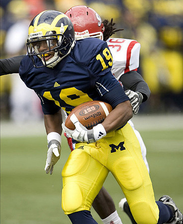 Kelvin Grady (19)