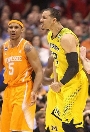 Jordan Morgan (52)